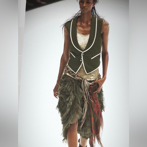 SOLD Alexander McQueen vintage top from SS ‘03 - Picture 3 of 8